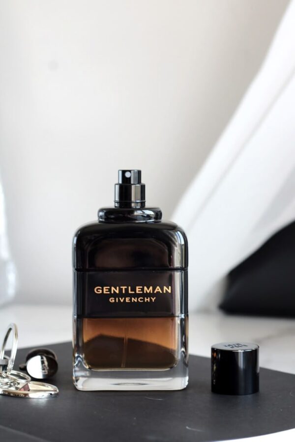 ⁦Gentle man perfume Givenchy testeur original⁩ - الصورة ⁦2⁩